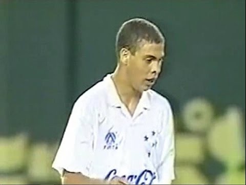 17 Years Old Ronaldo vs Jubilo Iwata Friendly 1994