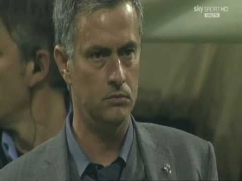 Mourinho gesto triplete Milan vs. Real Madrid 3/11/2010