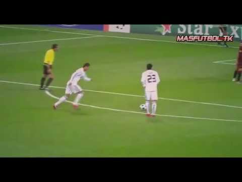 Cristiano Ronaldo Vs Lionel Messi | 2011 | Skills & Goals