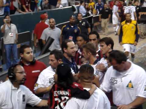 Beckham Confronts LA Riot at AC Milan vs LA Galaxy Game
