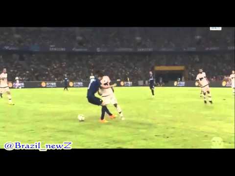 Luiz Adriano NUTMEG vs Andreoli – milan – inter 25-7-2015