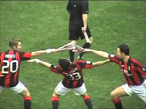 13-3-2011 AC Milan vs Bari funny football