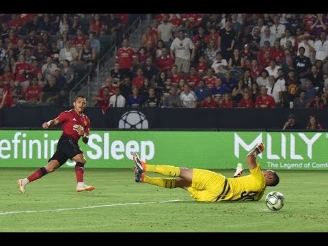 Manchester United 1 1 AC Milan 9 8 on pens Alexis Sanchez shines in win   5 things you
