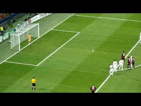 Milan-Real Madrid 1-1 Ronaldinho penalty