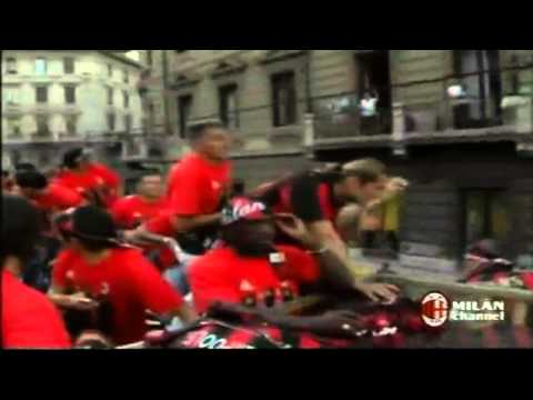 Milan Tour Bus after win champions league 2007 Part 2